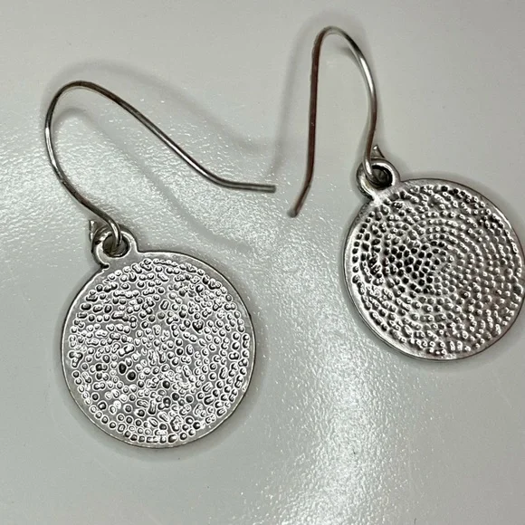 Metal Design Small Round Dangle Earrings - Picture 8 of 11
